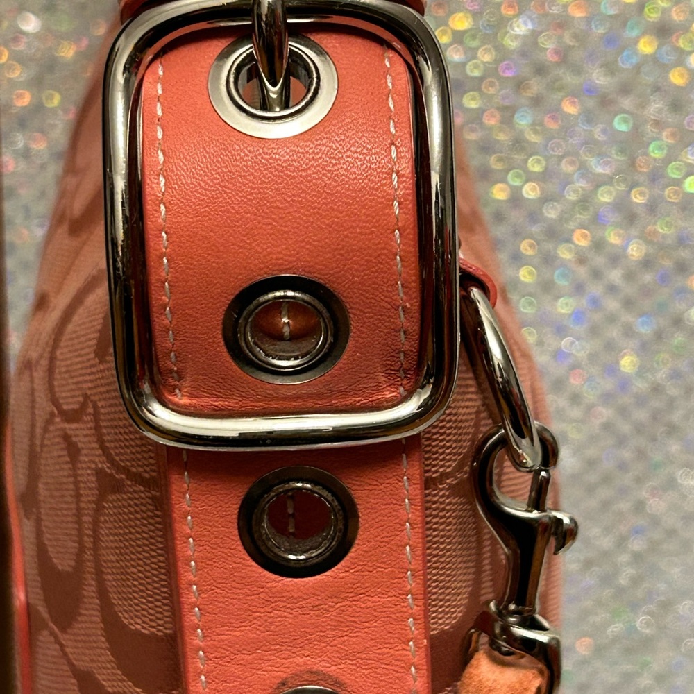 Coach Vintage Pink Jacquard Crossbody Bag Approx. 10 x 11  CO5K-9362 - Picture 8 of 17